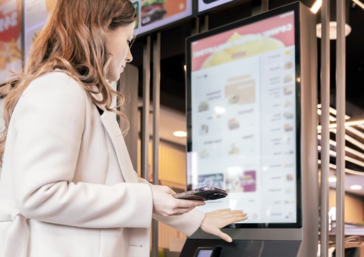 Kiosk self-service e Fidelity App_treebyte